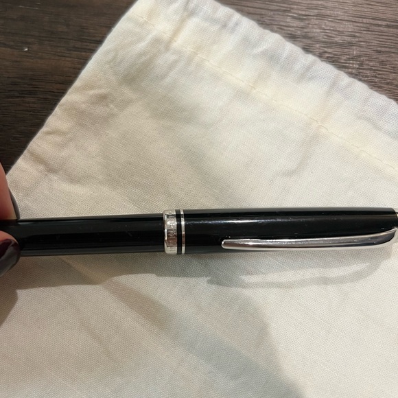 Black Ballpoint Pen - Picture 3 of 6